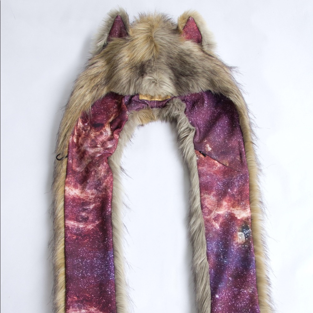 Spirithoods Arctic Wolf